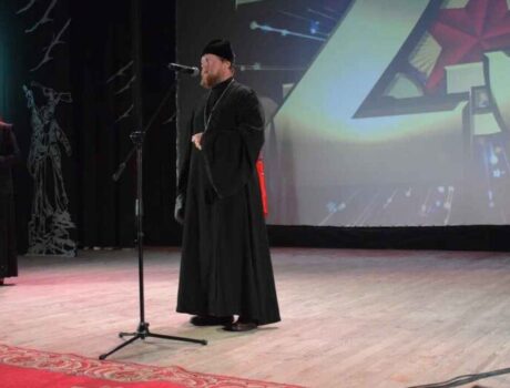 Настоятель Свято-Митрофановского храма города Бирюч принял участие в праздничном мероприятии ко Дню защитника Отечества