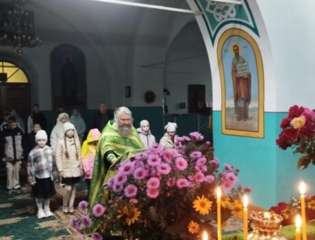 В Свято-Троицком храме села Большебыково был совершен традиционный молебен для учащихся